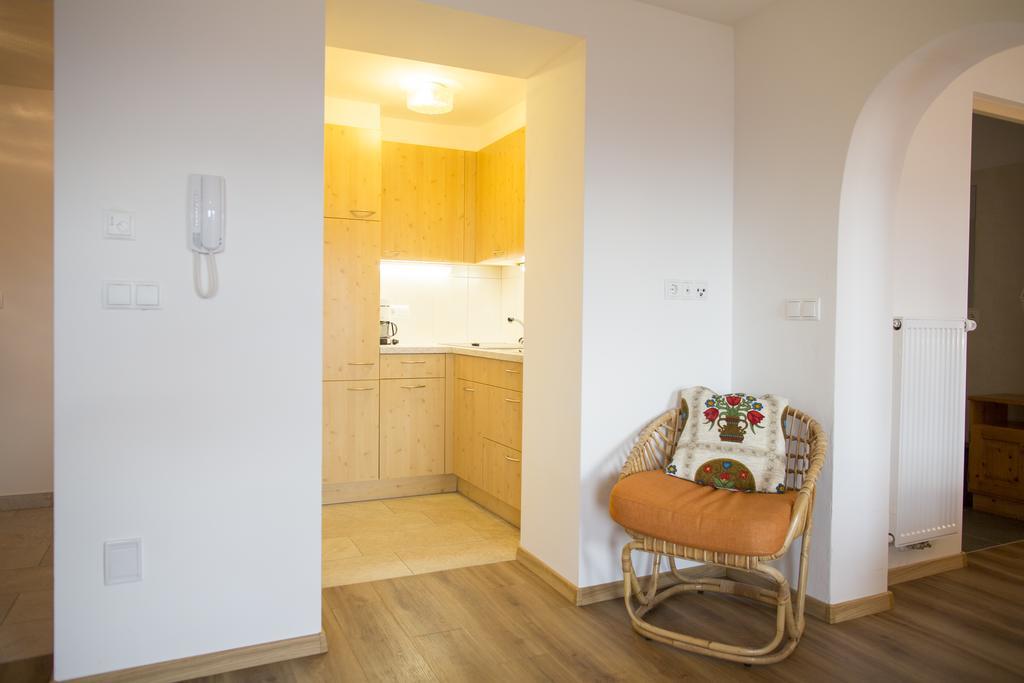 Zolerhof Apartment Велтурно Екстериор снимка