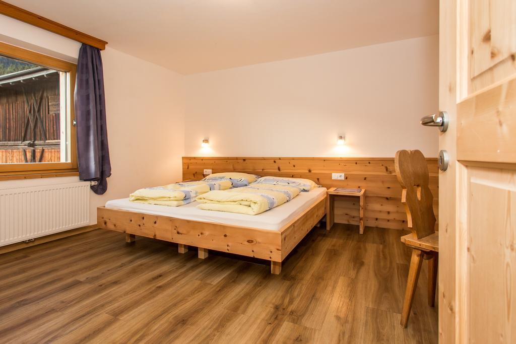 Zolerhof Apartment Велтурно Екстериор снимка