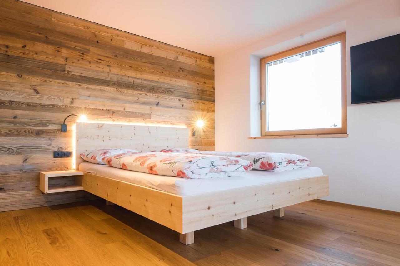 Zolerhof Apartment Велтурно Екстериор снимка