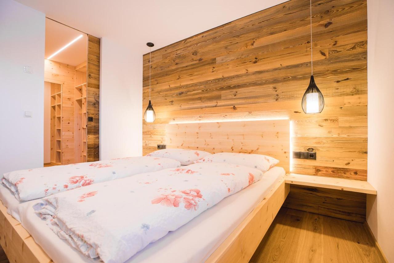 Zolerhof Apartment Велтурно Екстериор снимка