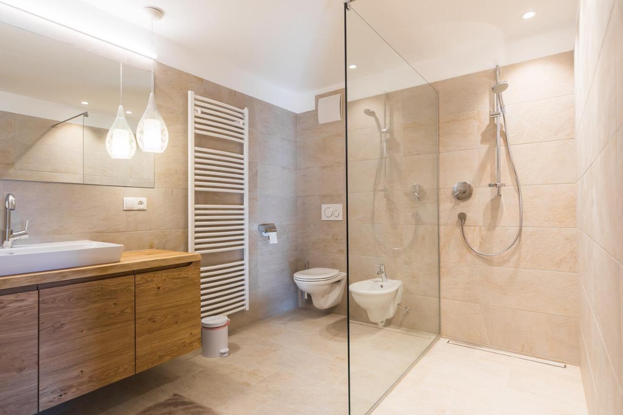 Zolerhof Apartment Велтурно Екстериор снимка
